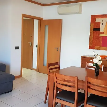Sol Apartment 아파트